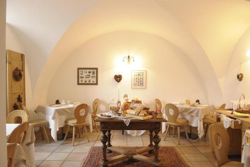 Locanda Alpina Brez Ngoại thất bức ảnh