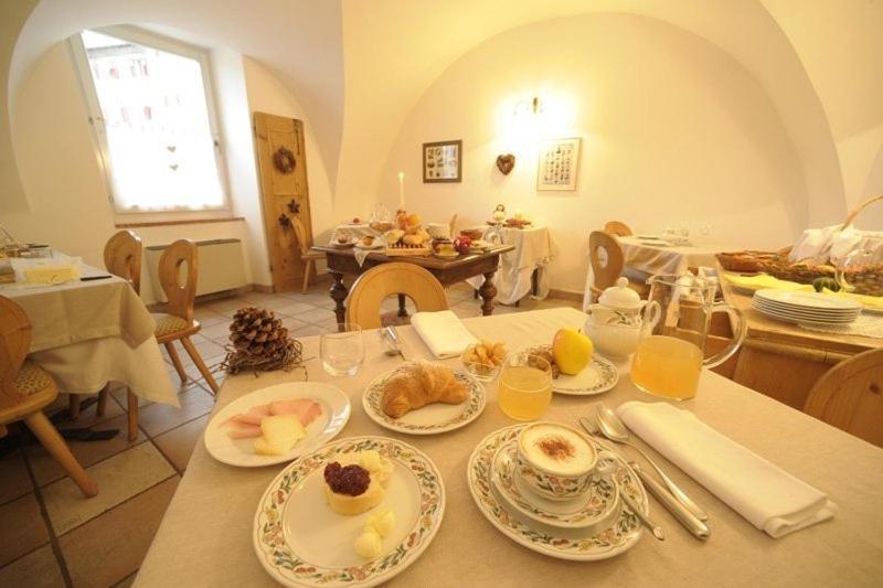 Locanda Alpina Brez Ngoại thất bức ảnh