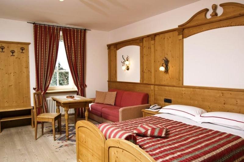 Locanda Alpina Brez Ngoại thất bức ảnh